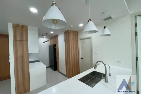 Eigentumswohnung in Sathon, Bangkok, Thailand, 3 Schlafzimmer № 214458 - Foto 6