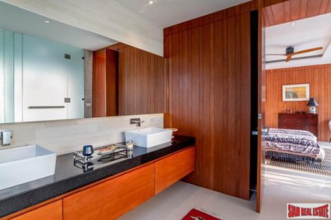 Villa on Jomtien Beach, Pattaya, Thailand 3 bedrooms № 193040 - photo 3