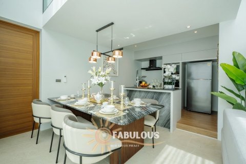 Villa in Bang Tao, Thailand 3 bedrooms № 179319 - photo 4