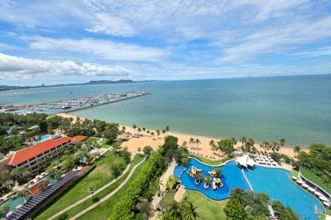 Condo in Chon Buri, Thailand, 1 bedroom  № 144466 - photo 1