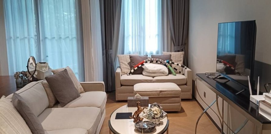 Studio in the Condo in Watthana, Bangkok, Thailand  № 158298