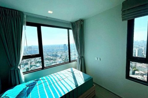 Кондоминиум с 2 спальнями в Чатучаке, Бангкок, Таиланд № 158300 - фото 7