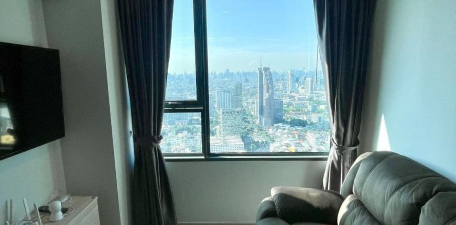 Кондоминиум с 2 спальнями в Чатучаке, Бангкок, Таиланд № 158300