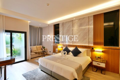 Condo in Pattaya, Thailand, 2 bedrooms № 198606 - photo 2