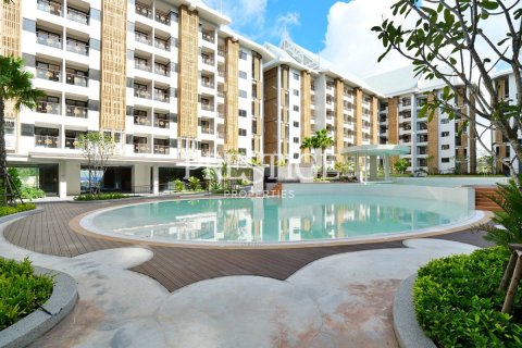 Condo in Pattaya, Thailand, 2 bedrooms № 198606 - photo 11