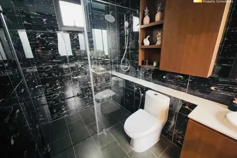 Casa de 3 dormitorios en Pattaya, Tailandia № 212126 - foto 7