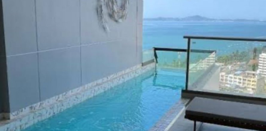 Studio in the Condo in Pattaya, Thailand  № 135960