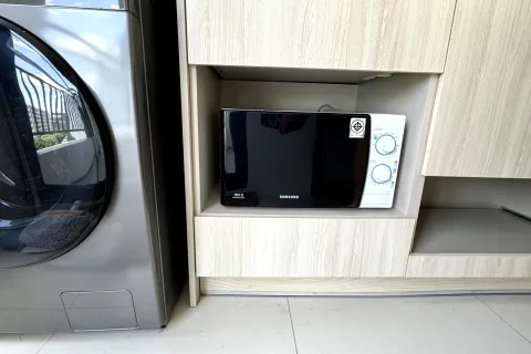 Condo in Phra Khanong, Bangkok, Thailand, 2 bedrooms  № 168872 - photo 17