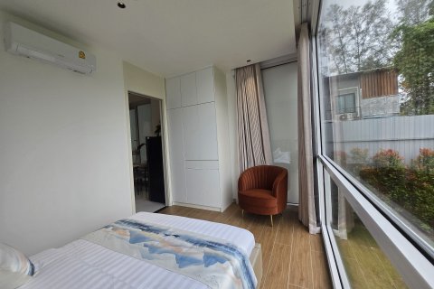 Condo in Phuket, Thailand, 2 bedrooms  № 168870 - photo 9
