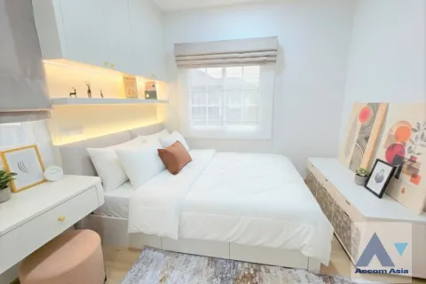 Haus in Bang Kaeo, Thailand 4 Schlafzimmer № 215062 - Foto 19