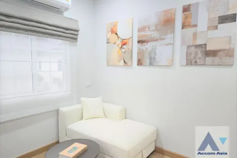 Haus in Bang Kaeo, Thailand 4 Schlafzimmer № 215062 - Foto 16