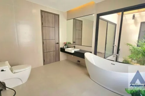 Haus in Phra Khanong, Bangkok, Thailand 3 Schlafzimmer № 215058 - Foto 28