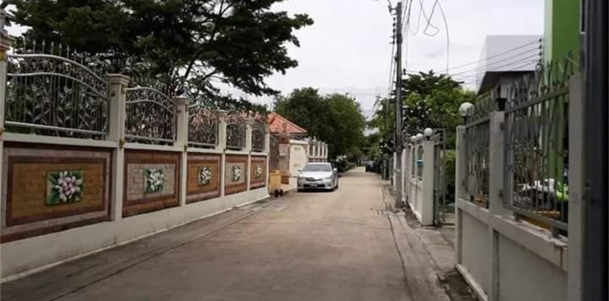 บ้านในกรุงเทพฯ, ประเทศไทย 4 ห้องนอน № 189122