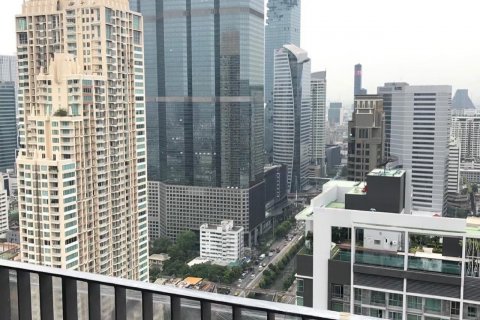 Студия в кондо в Сатхоне, Бангкок, Таиланд № 139662 - фото 5