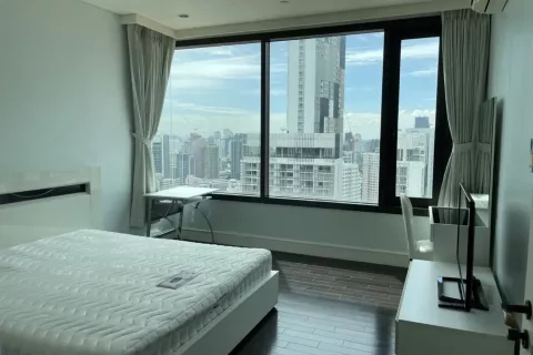 Кондоминиум с 3 спальнями в Клонг Тоэй, Бангкок, Таиланд № 139666 - фото 11