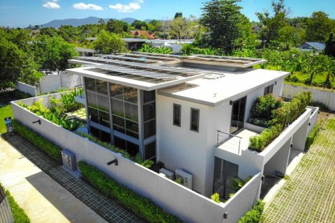 Villa in Phuket, Thailand 2 bedrooms № 142913 - photo 1