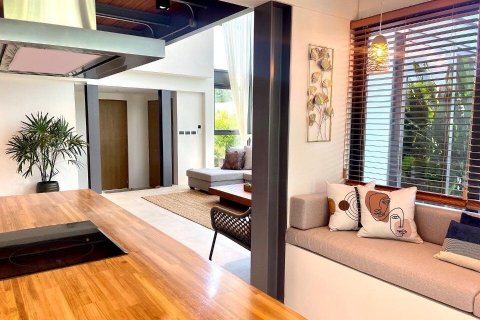 Villa in Phuket, Thailand 2 bedrooms № 142913 - photo 12