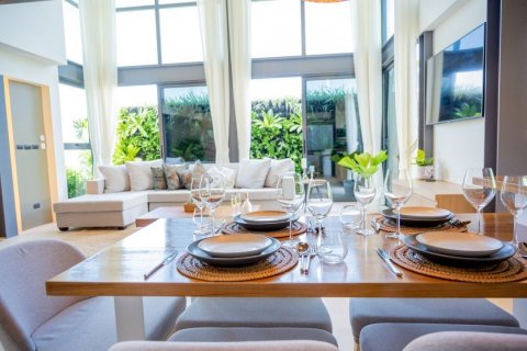 Villa in Phuket, Thailand 2 bedrooms № 142913 - photo 22