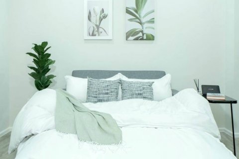 Condo in Bangkok, Thailand, 2 bedrooms № 143151 - photo 9