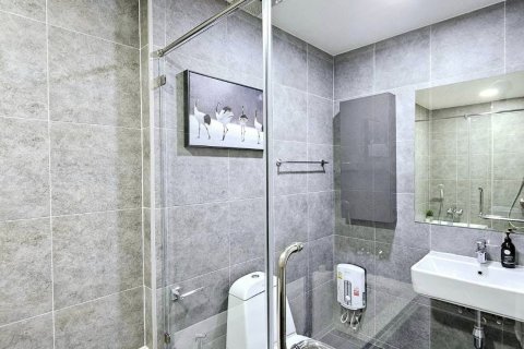 Condo in Bangkok, Thailand, 2 bedrooms № 143151 - photo 8