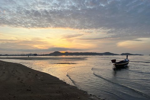 Terrain à Phuket, Thaïlande 474.4 m2 № 135528 - photo 2