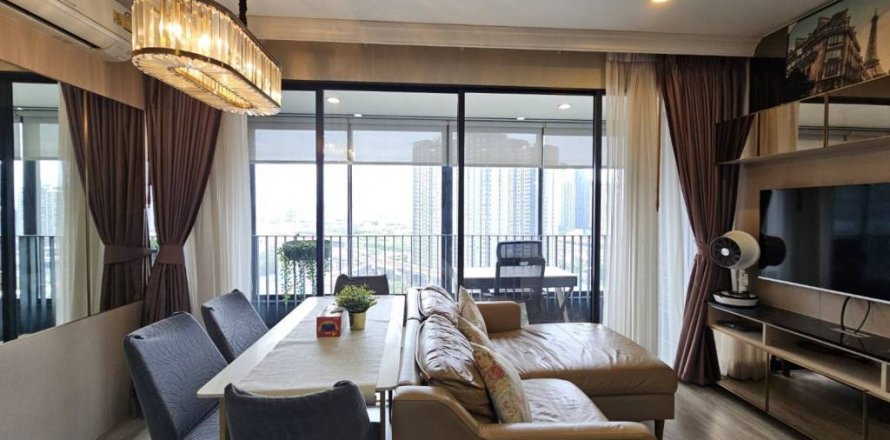 Кондоминиум с 2 спальнями в Бангкапи, Бангкок, Таиланд № 114246