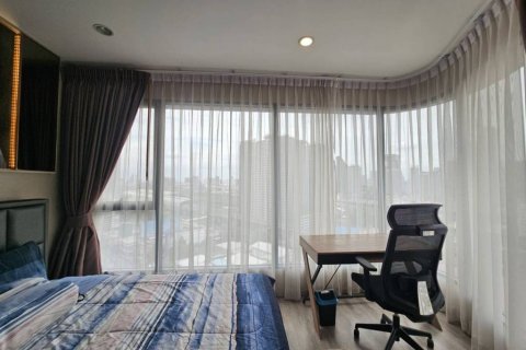 Кондоминиум с 2 спальнями в Бангкапи, Бангкок, Таиланд № 114246 - фото 9