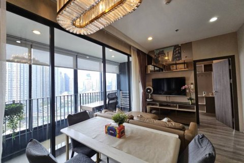 Кондоминиум с 2 спальнями в Бангкапи, Бангкок, Таиланд № 114246 - фото 3