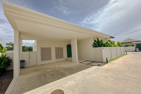 Villa in Phuket, Thailand 4 bedrooms № 173500 - photo 25