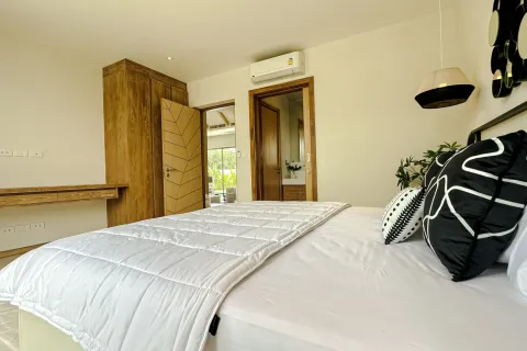 Villa in Phuket, Thailand 4 bedrooms № 173500 - photo 18