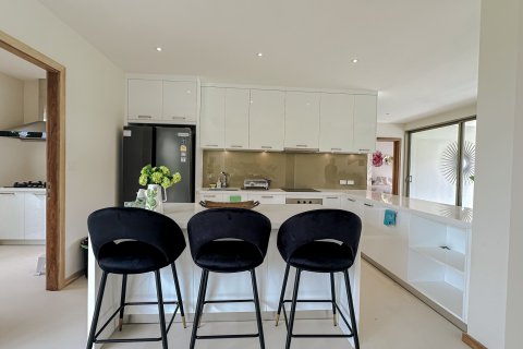 Villa in Phuket, Thailand 4 bedrooms № 173500 - photo 3