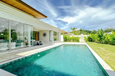 Villa in Phuket, Thailand 4 bedrooms № 173500