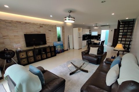 Townhouse à Kathu, Thaïlande 3 chambres № 153693 - photo 9