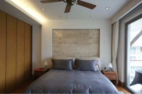 Condo in Phuket, Thailand, 4 bedrooms  № 137501 - photo 9