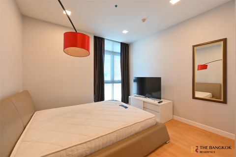 Condo in Bangkok, Thailand, 3 bedrooms  № 184248 - photo 5