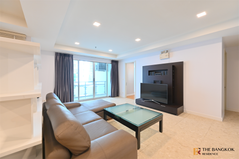 Condo in Bangkok, Thailand, 3 bedrooms  № 184248 - photo 8