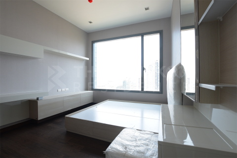 Condo in Bangkok, Thailand, 1 bedroom  № 184246 - photo 4