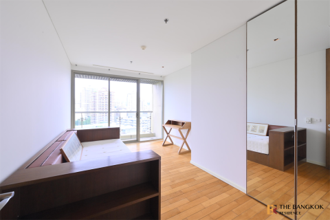 Condo in Bangkok, Thailand, 2 bedrooms № 184324 - photo 3