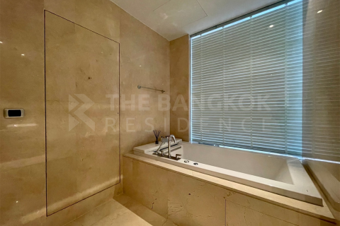 Condo in Bangkok, Thailand, 2 bedrooms № 184321 - photo 3