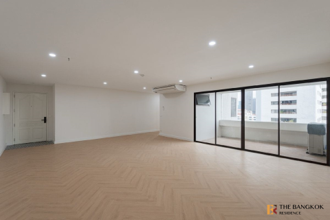 Condo à Bangkok, Thaïlande, 3 chambres  № 184327
