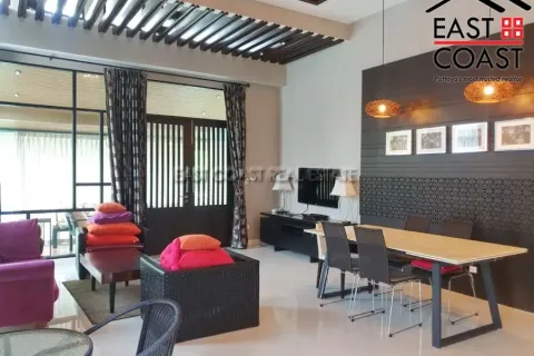 Casa de 2 dormitorios en Pattaya, Tailandia № 213059 - foto 12