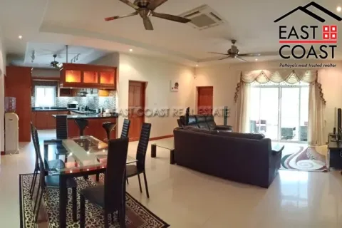 Estudio en Pattaya, Tailandia № 213056 - foto 3