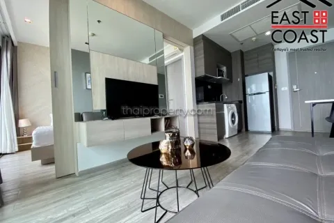 Condominio de 1 dormitorio en Jomtien Beach, Pattaya, Tailandia № 213057 - foto 2