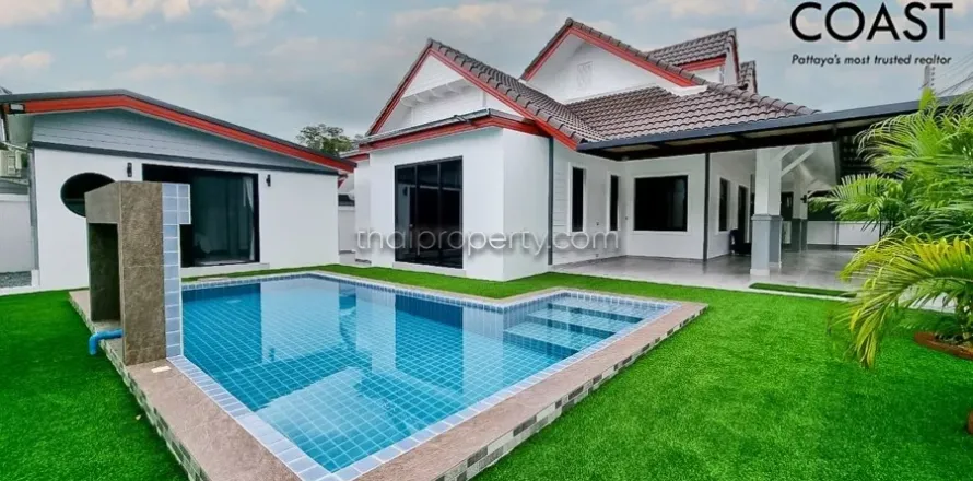 Casa de 3 dormitorios en Pattaya, Tailandia № 213058