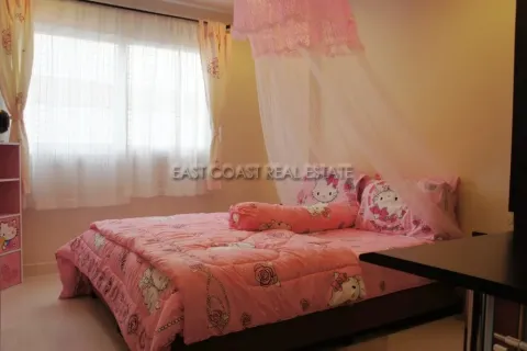 Condominio de 1 dormitorio en Jomtien Beach, Pattaya, Tailandia № 213055 - foto 2