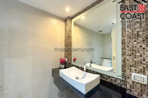 Condominio de 2 dormitorios en Pattaya, Tailandia № 213054 - foto 13