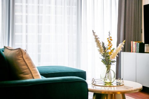 Condo in Watthana, Bangkok, Thailand, 2 bedrooms  № 133688 - photo 21