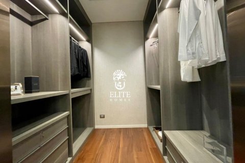 Condo in Pathum Wan, Bangkok, Thailand, 2 bedrooms № 133685 - photo 17