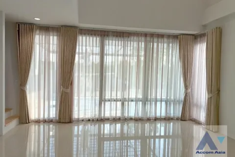 Reihenhaus in Don Mueang, Bangkok, Thailand 3 Schlafzimmer № 219310 - Foto 7