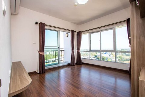 Condo in Chiang Mai, Thailand, 2 bedrooms  № 160050